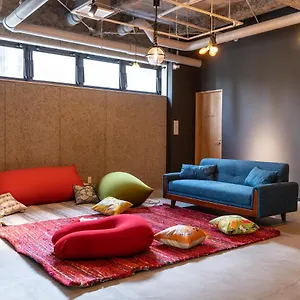 Wise Owl Hostal